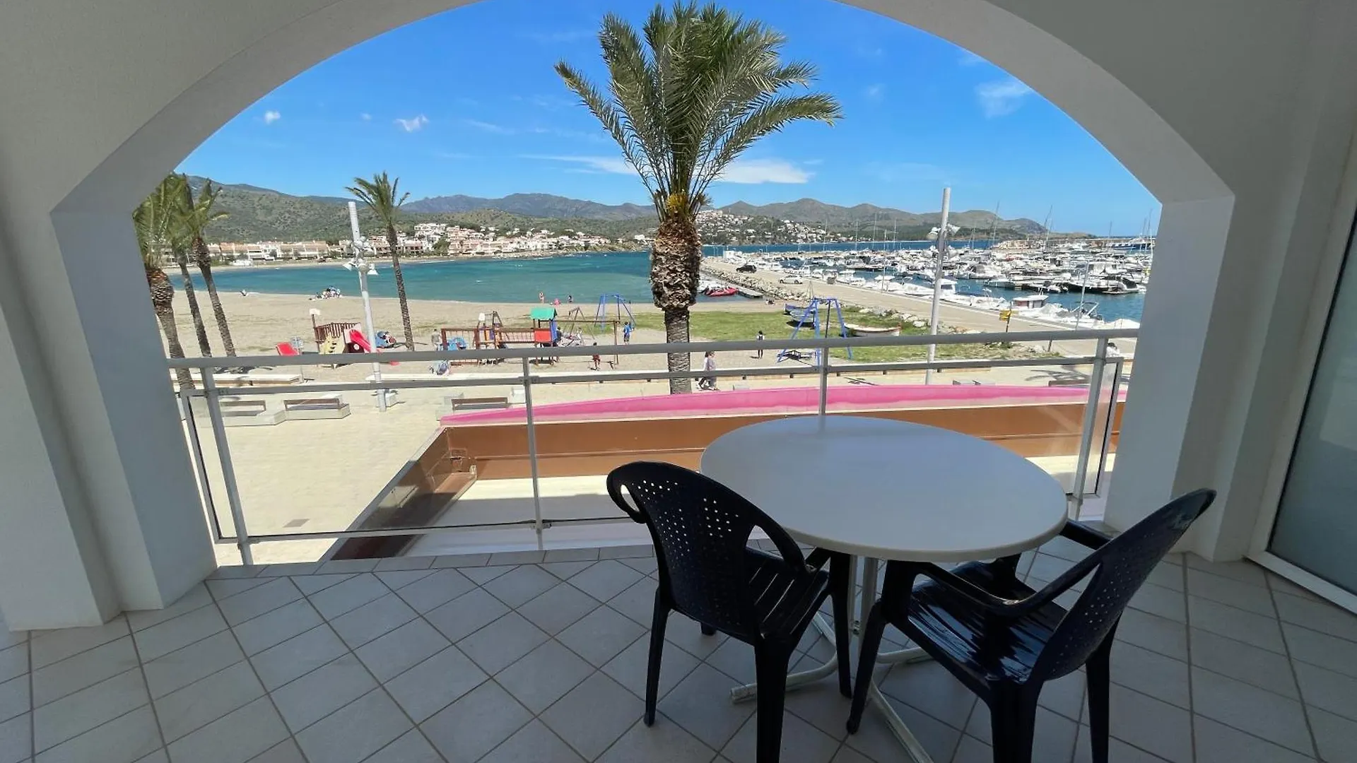 Appartamento Platja del Port Llança